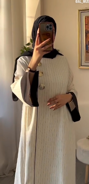 Abaya Élégance Rayée Premium
